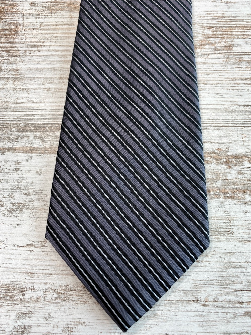 Perry Ellis Portfolio Gray Black Striped Silk Tie Mens 58x3.8 Necktie